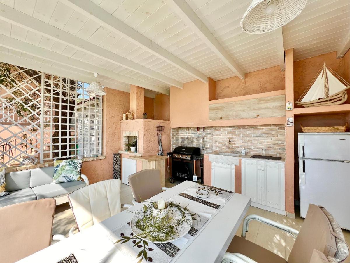 Villa Evmaria With Private Swimming Pool Spartylas Екстериор снимка